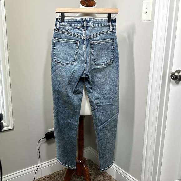 Express 4R Boyfriend Midrise Jeans. Only worn once. - Picture 2 of 5